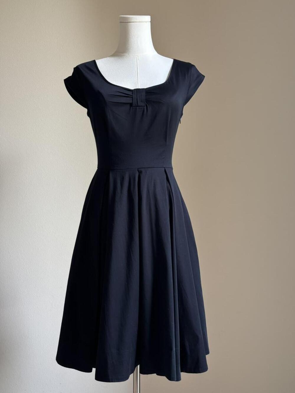 kate spade black fit and flare midi dress minimalist preppy classic